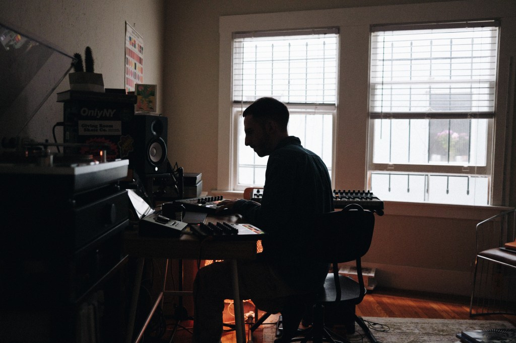 moiresún — flight 99 remixes&nbsp;ep